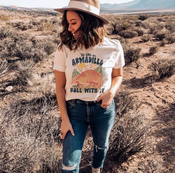 Women's Be Like An Armadillo And ROLL WITH IT Tee T-Shirt Graphic Tee Desert Country Plus Size Tee t-shirts up to 3X 3XL 4X 4XL Avail