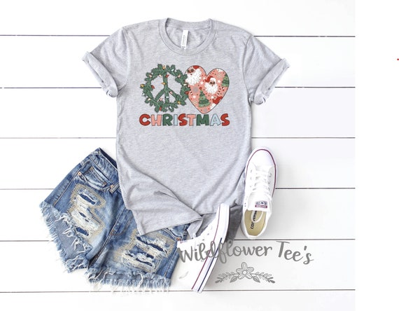 Women's PEACE LOVE CHRISTMAS Limited Cute Retro Hippie Holiday Christmas Tee T-Shirt Graphic Tee Plus Size Avail in 3XL 4XL 5XL