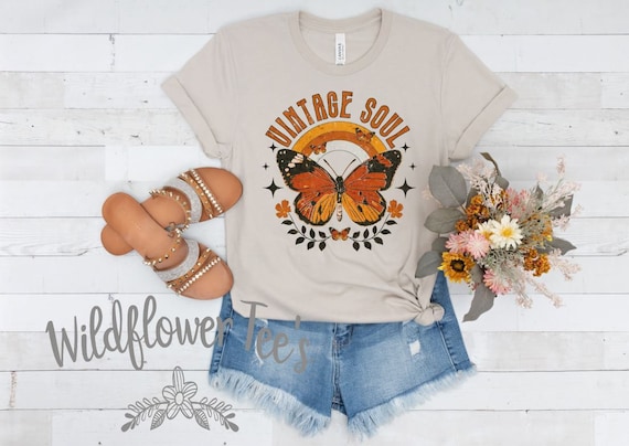 Women's VINTAGE SOUL Monarch BUTTERFLY Old School Old Soul Hippie Tee T-Shirt Retro Antique Graphic Tee Plus Size 3X 4X 3XL 4XL Available