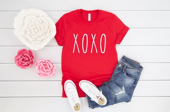 Women's VALENTINE'S DAY XOXO Limited Time Cute Holiday Tee T-Shirt Graphic Tee Plus Size Avail in 3X 3XL 4X 4XL 5X 5XL