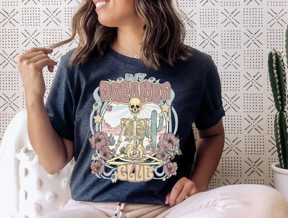 Women's DAY DREAMER CLUB Tee T-Shirt Funny Humor Mom Graphic Tee Plus Size 3X 3XL 4X 4XL 5X 5XL