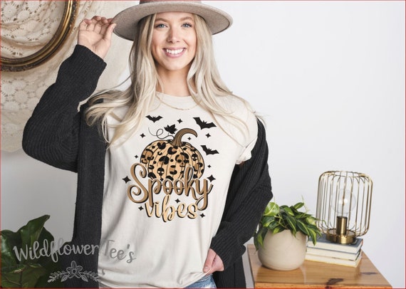 Women's FALL SPOOKY VIBES Limited Time Cute Halloween Fall Autumn Seasonal Tee T-Shirt Graphic Tee Plus Sizes up to 3XL 4XL Avail