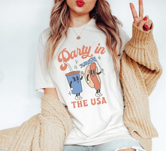 Women's PARTY In THE USA Patriotic 4th Fourth of July Fireworks Graphic Tee T-shirt Plus Size avail 3X 3XL 4X 4XL 5X 5XL