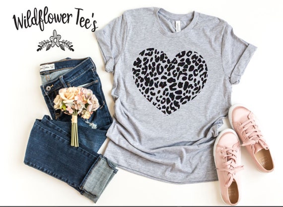 Women's VALENTINE'S DAY Leopard HEART Limited Time Cute Holiday Love Hugs Kisses Tee T-Shirt Graphic Tee Plus Size Avail in 2XL 3XL 4XL 5XL