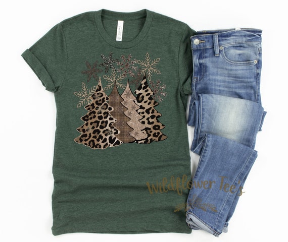 Women's LEOPARD CHRISTMAS TREES Limited Time Cute Chic Winter Holiday Christmas Tee T-Shirt Graphic Tee Plus Sizes avail 3XL 4XL