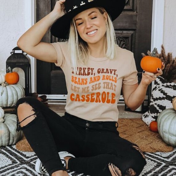 Women's Limited Cute Funny THANKSGIVING FRIENDSGIVING CASSEROLE Fall Thanksgiving Seasonal Graphic Tee T-Shirt Plus Sizes up to 4XL Avail