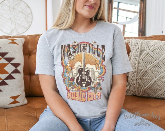 Women's RETRO NASHVILLE Music City Country  music Guitar Tee T-Shirt Graphic Tee Plus Size Tee t-shirts up to 3X 3XL 4X 4XL 5X 5XL AVAIL