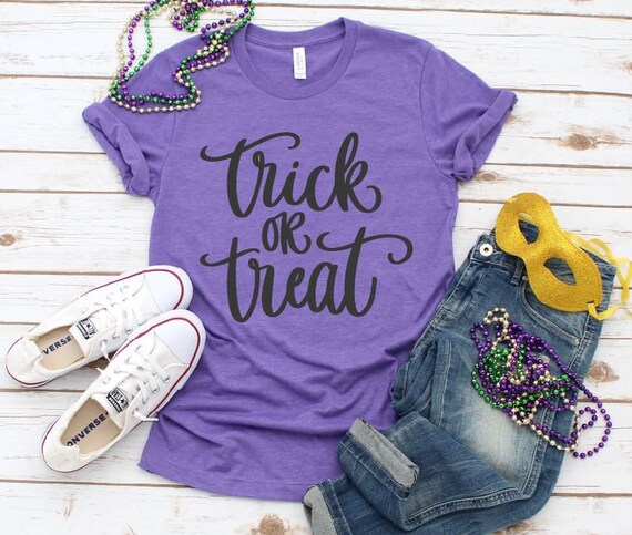 Women's TRICK OR TREAT Fall Halloween Witch Spell Limited Time Tee T-Shirt Graphic Tee Plus Size