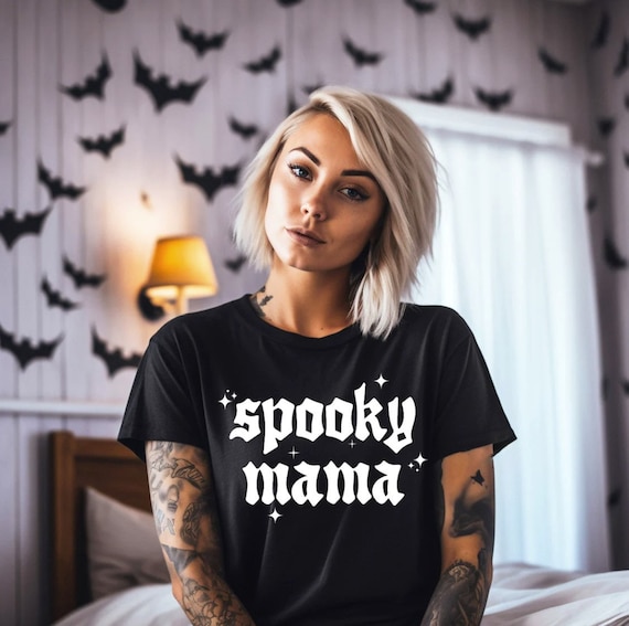 Women's SPOOKY MAMA Cute Fun Fall Halloween Witch Spell Limited Graphic Tee T-Shirt S - 3XL 4XL 5XL