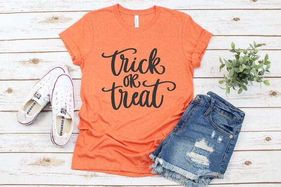 Women's TRICK OR TREAT Fall Halloween Witch Spell Limited Time Tee T-Shirt Graphic Tee Plus Size