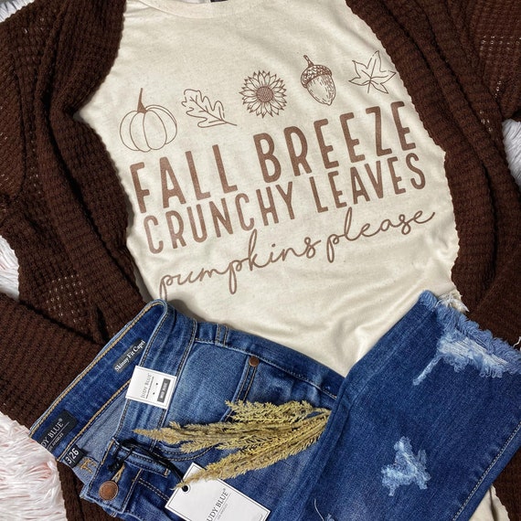 Women's FALL BREEZE Crunchy Leaves Limited Time Cute Fall Autumn Seasonal Tee T-Shirt Graphic Tee Plus Sizes up to 3XL 4XL Avail