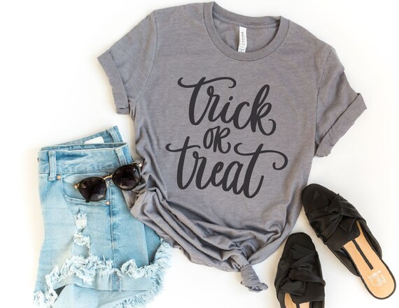 Women's TRICK OR TREAT Fall Halloween Witch Spell Limited Time Tee T-Shirt Graphic Tee Plus Size