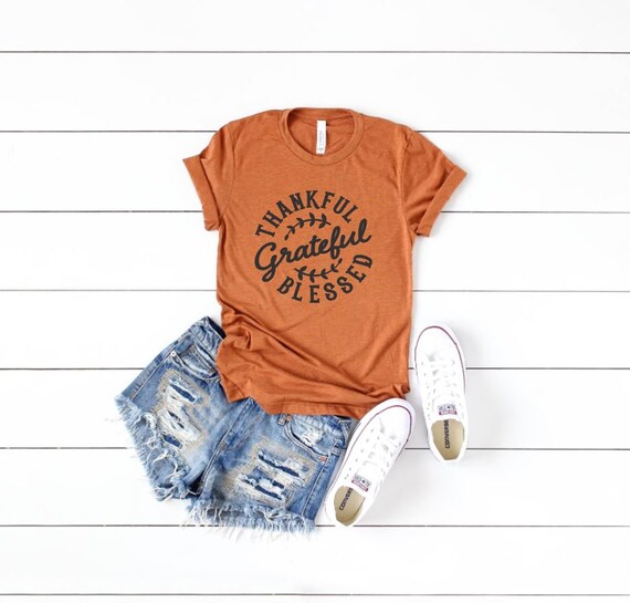 Women's GRATEFUL THANKFUL BLESSED Limited Time Cute Fall Autumn Seasonal Tee T-Shirt Graphic Tee Plus Size 3XL 4XL Avail