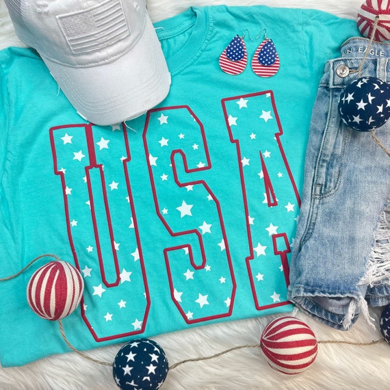 Women's Cute 3D/Puff Design USA With Stars Patriotic 4th Fourth of July Fireworks Graphic Tee T-shirt Plus Size avail 3X 3XL 4X 4XL