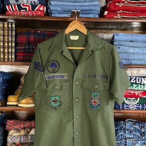 Size M. Original vintage military 80’s utility shirt OG 507  Poly/cotton