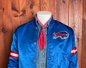 Medium.  Starter Vintage 80’s Buffalo Bills jacket Made In USA