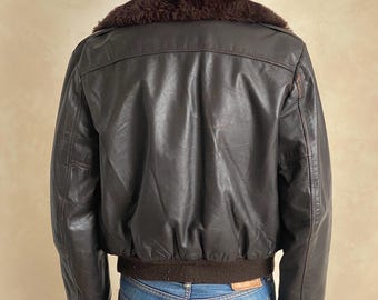 Size 42. Vintage Cooper Leather Bomber Flight Jacket Made in Size 42. Vintage Cooper Leather Bomber Flight Jacket Made in