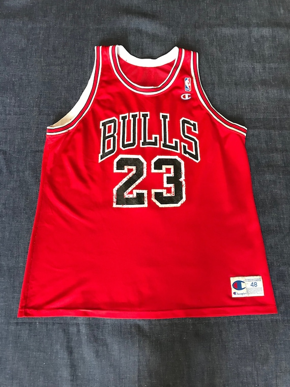 CAMISETA NBA RETRO EDITION CHICAGO BULLS - MICHAEL JORDAN