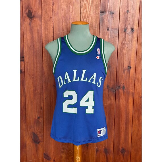 Vintage 90s Dallas Mavericks Basketball Shirt Retro Dallas M