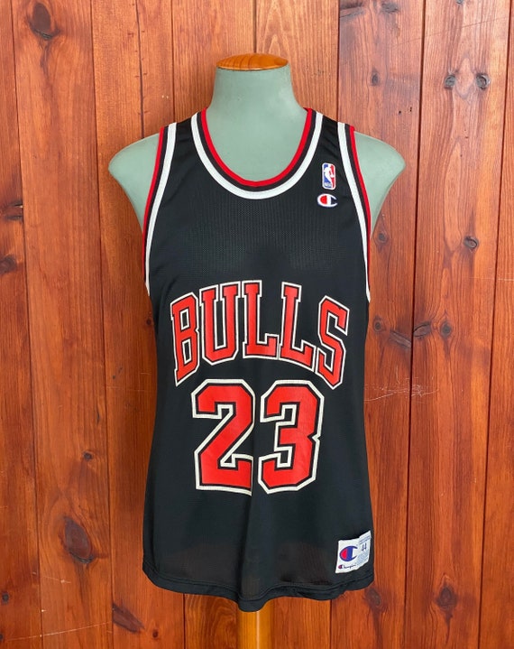 Shirts, Chicago Bulls Michael Jordan 23 Striped Retro Vintage Jersey Med  Black Wred