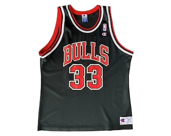 Size 44. 90s Vintage Chicago Bulls Michael Jordan #23 NBA Jersey