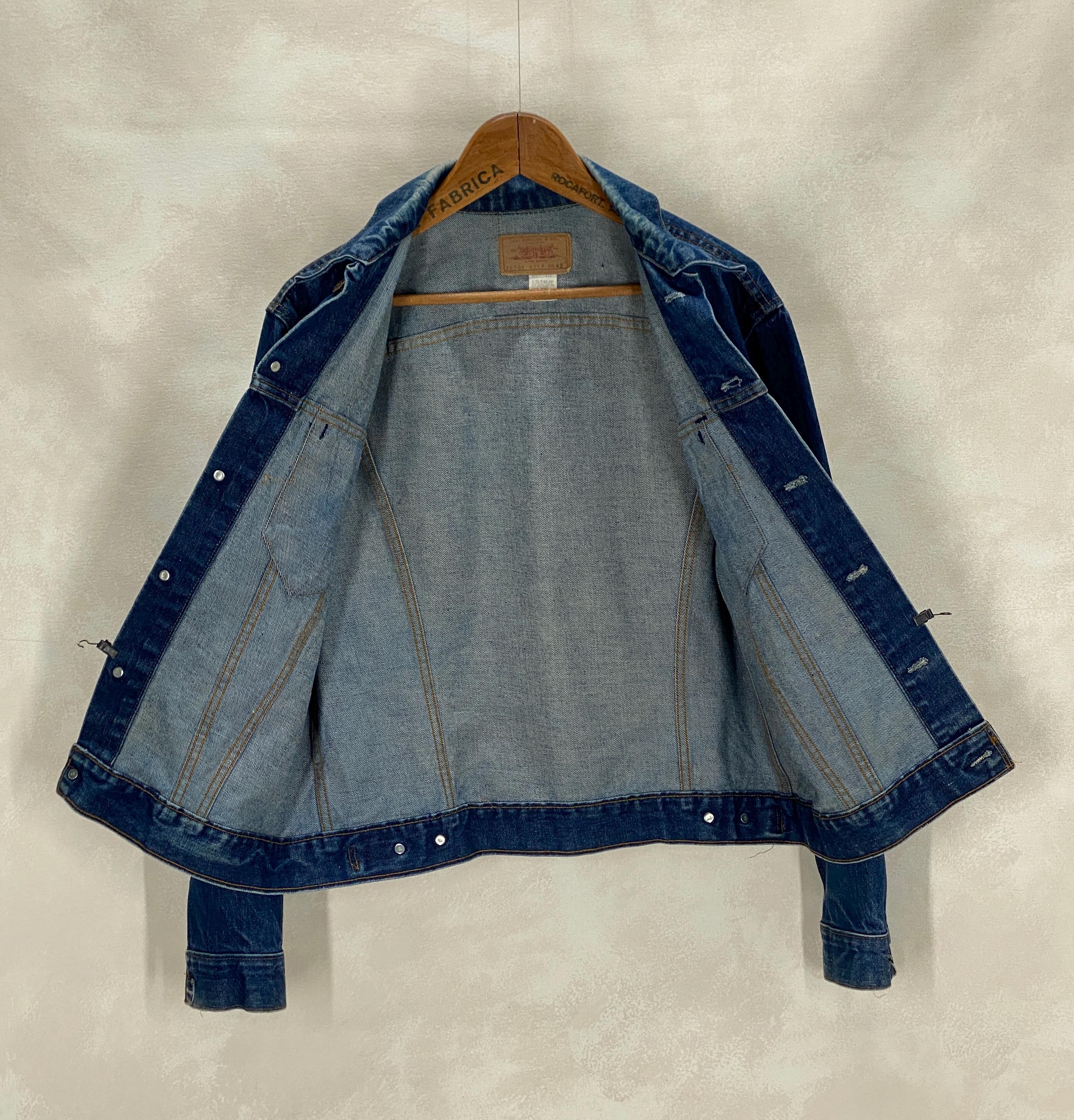 Vintage 70s Levi's 70505 Denim Trucker Jacket - Size 42US, Made in