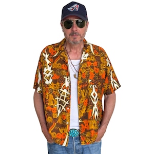 XLarge . Vintage 70s Hawaiian cotton shirt Made by Kauai