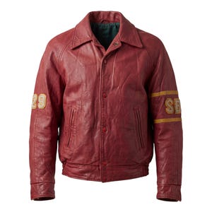 Taille 38US/48EU. Veste universitaire en cuir Redmen vintage des années 1970 — Style Collège Saint-Boniface — Bombardier de l'équipe canadienne de sport #29 écusson SB