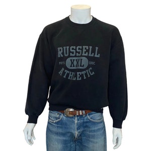 Large. 90’s Vintage Russell sweatshirt Made In Mexico