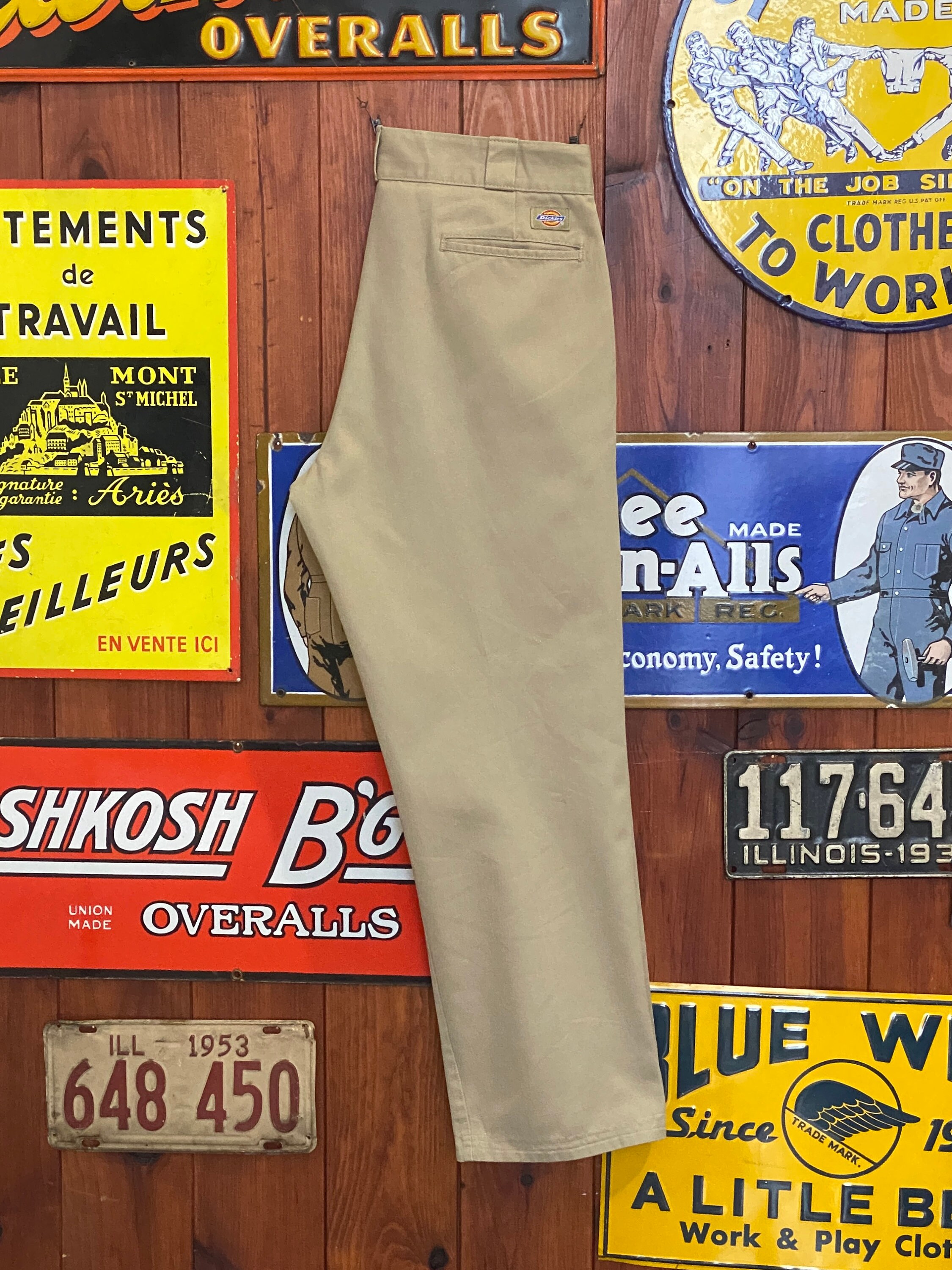 Vintage Dickies 874 Work Pants | Beige Classic Straight-leg