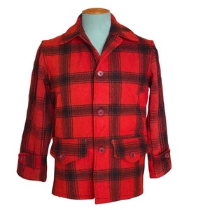 Size Small. Vintage 1940s Sears Roebuck plaid wool hunting jacket