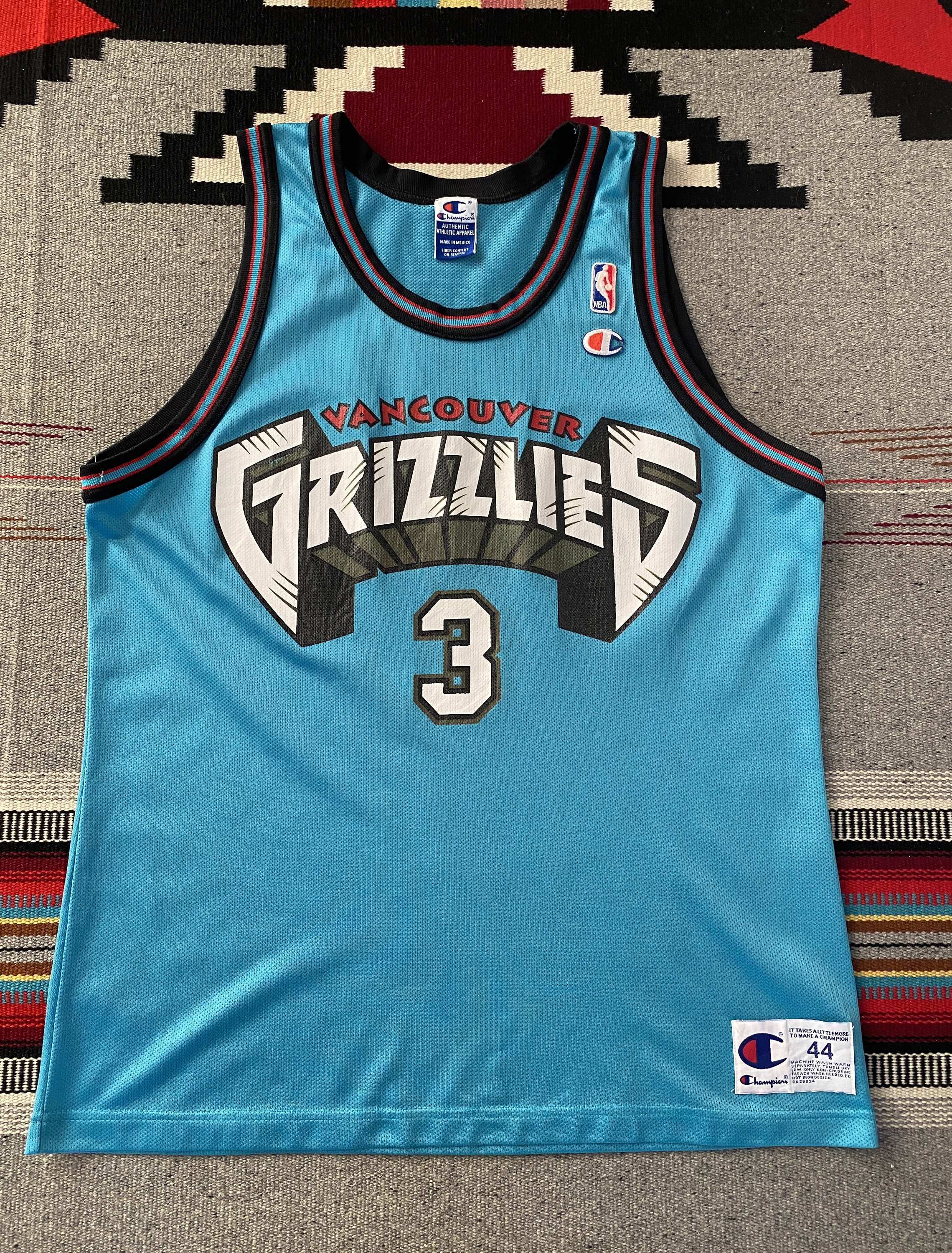 Vintage 90s Vancouver Grizzlies #3 Abdur-rahim Champion Jersey
