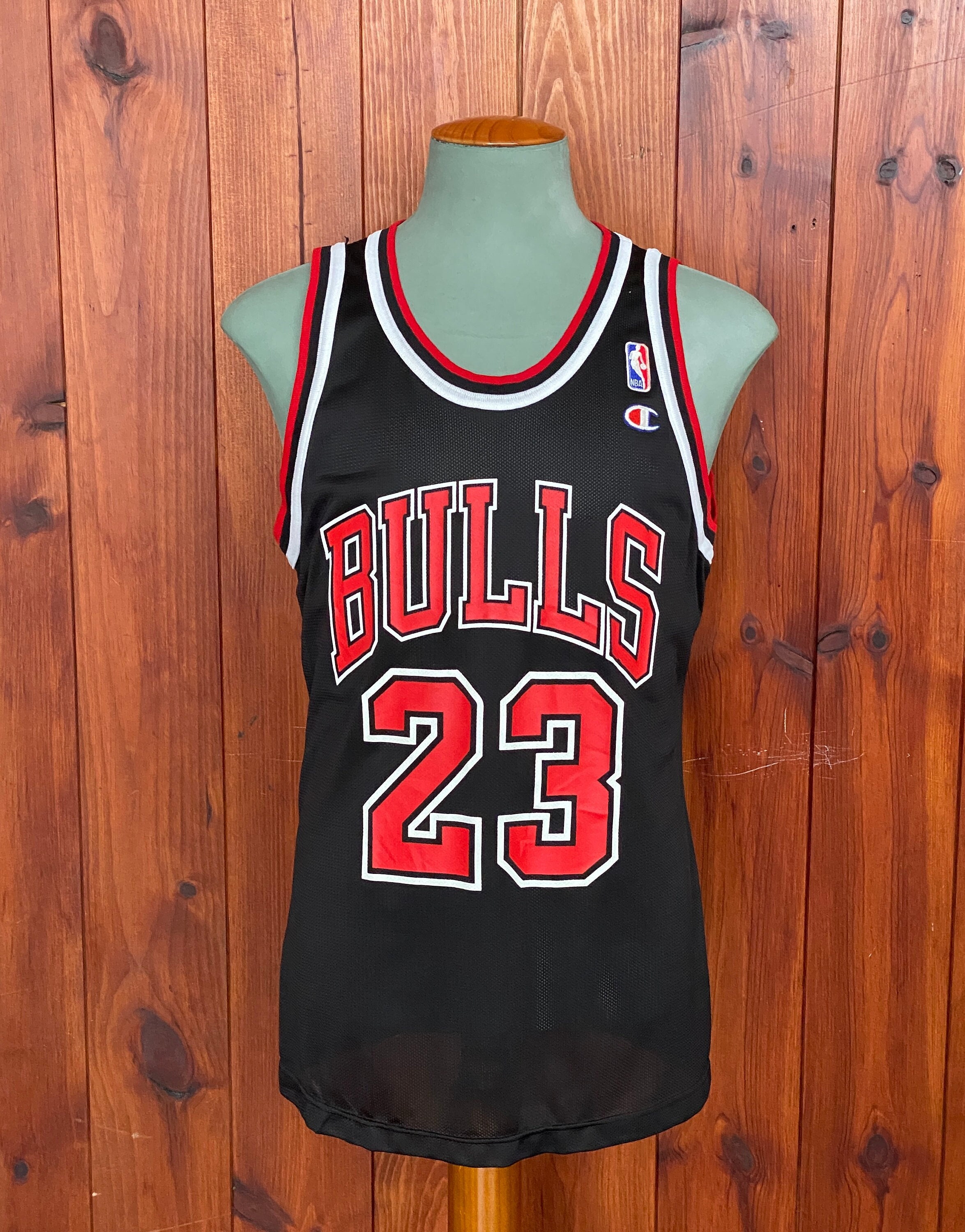 Vintage Champion Michael Jordan Jersey Chicago Bulls #23 NBA Size 48 Black