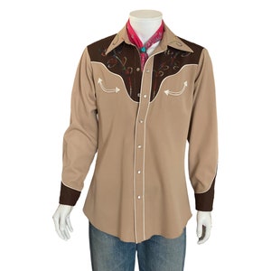 Size Medium. Vintage 70’s embroidered H Bar C western shirt
