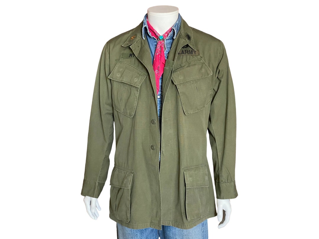 Medium Long. Authentic 1969 US Army Vintage Vietnam Jungle