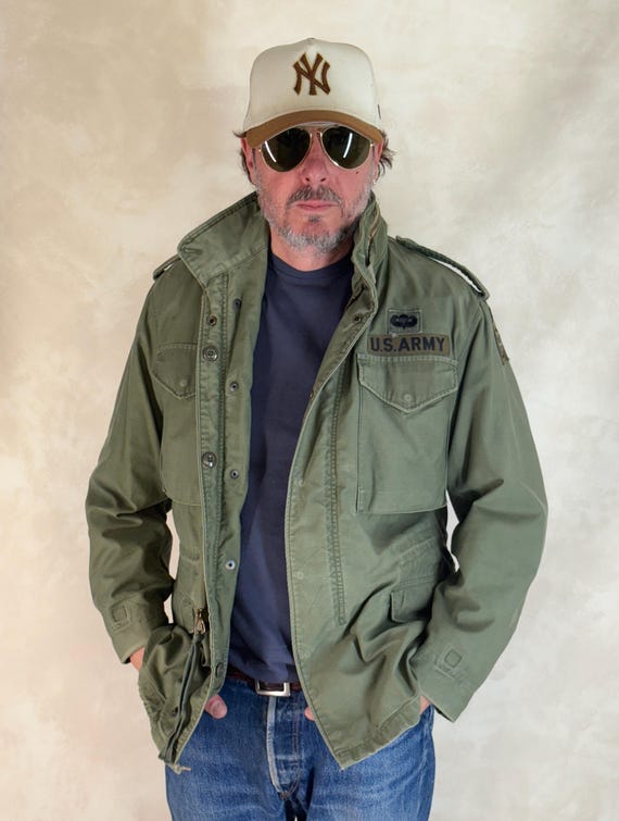 Small Reg. Authentic 82nd Airborne Division US Army M-65 Field