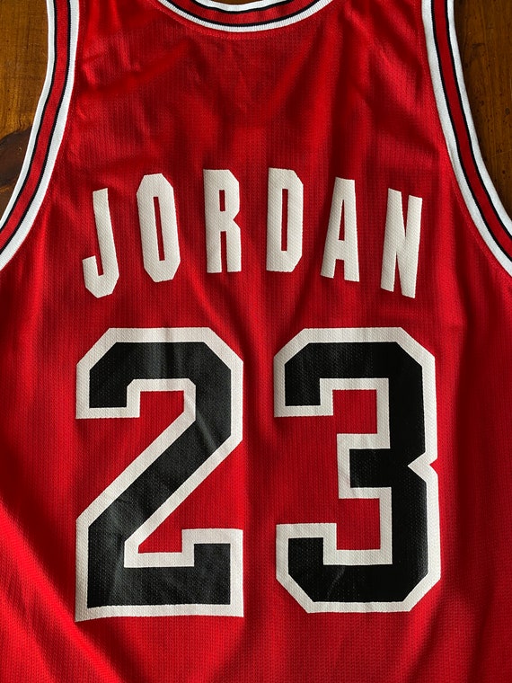 Size 40. VTG 91/92 NBA Champion Jordan Jersey Chi… - image 6