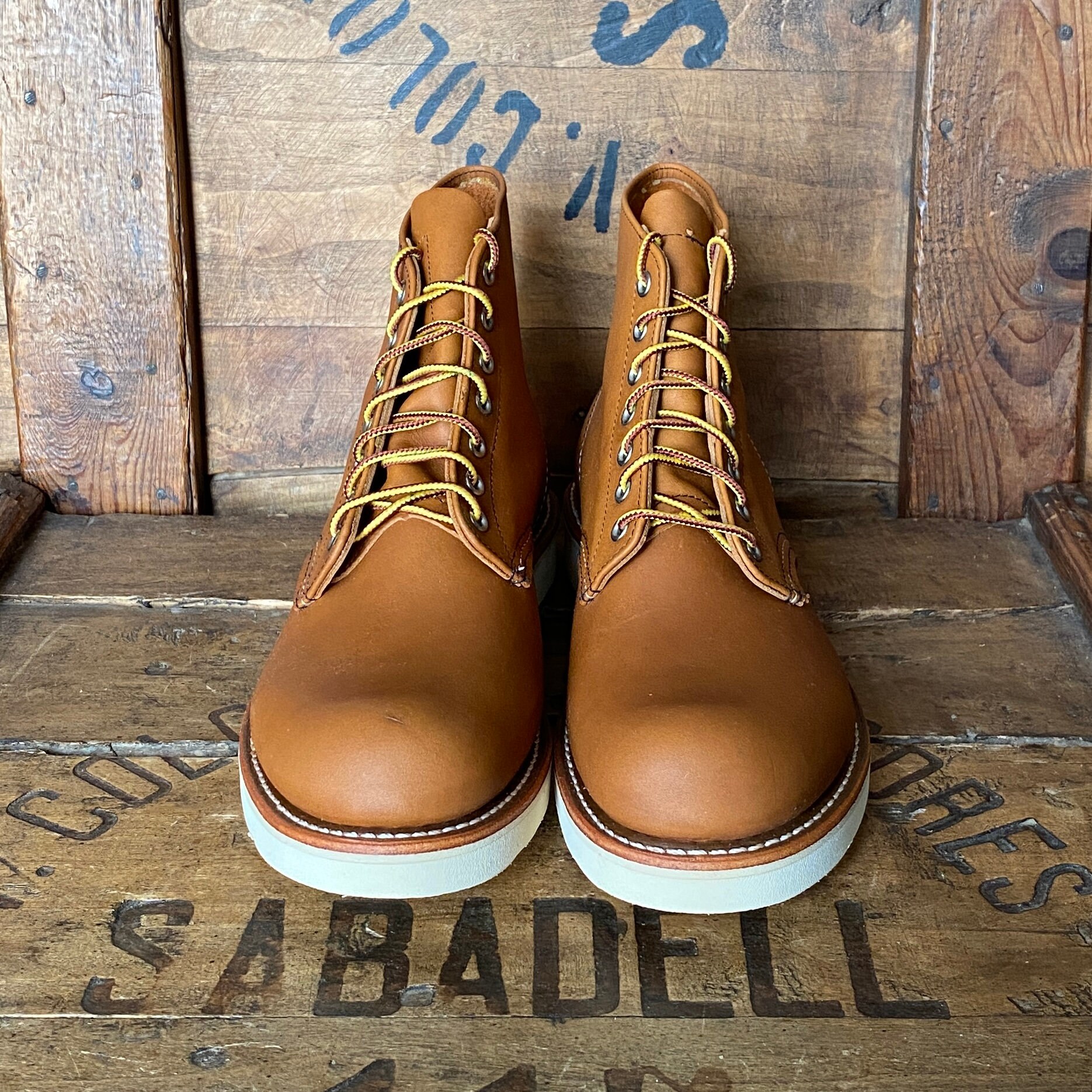 Size 9 D 42 EU R W Heritage Classic Round Toe 9107 Boots Made in 