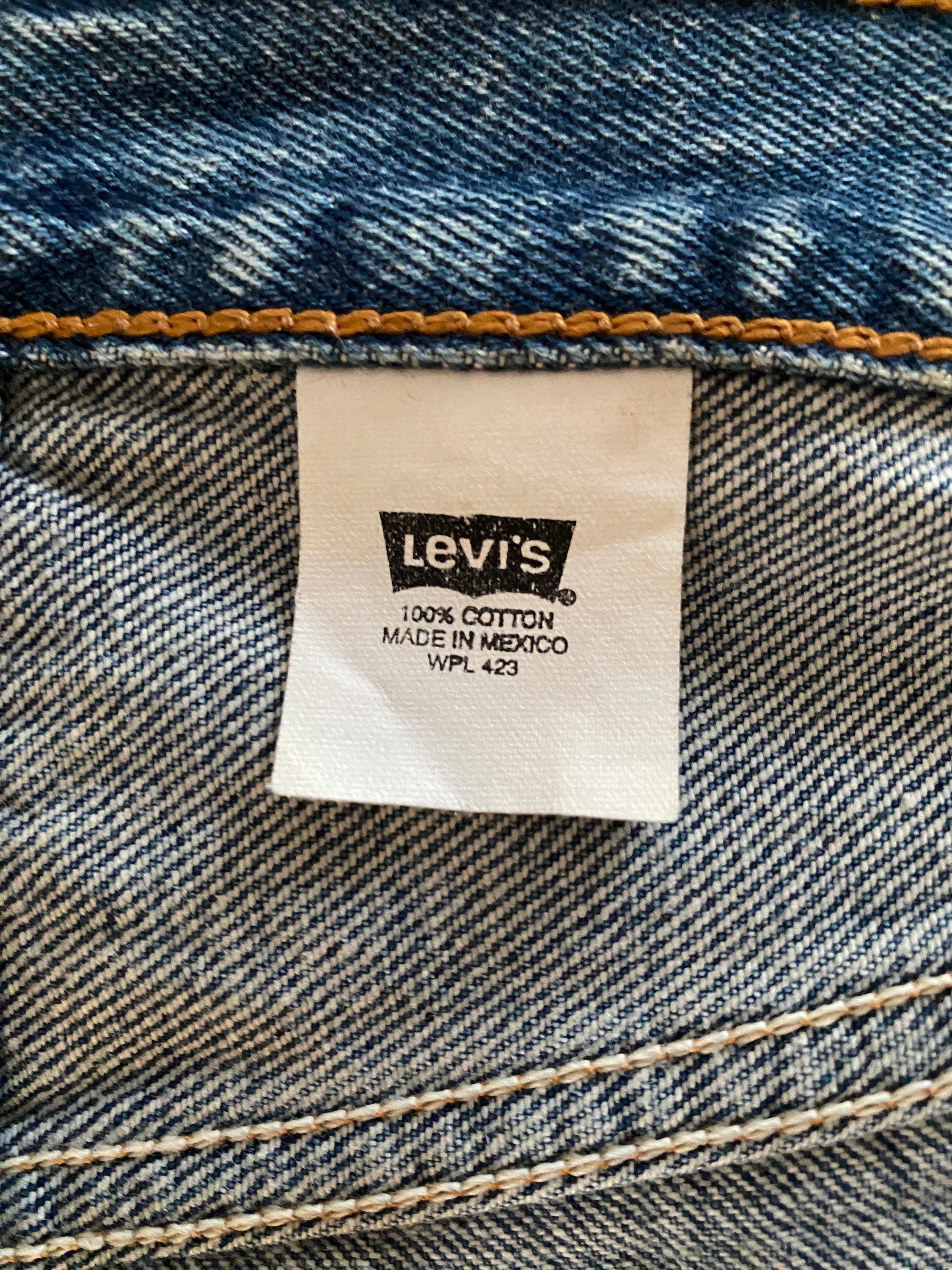 32X32 Levi's Vintage 501 Jeans Made in Mexico in 2001 - Etsy