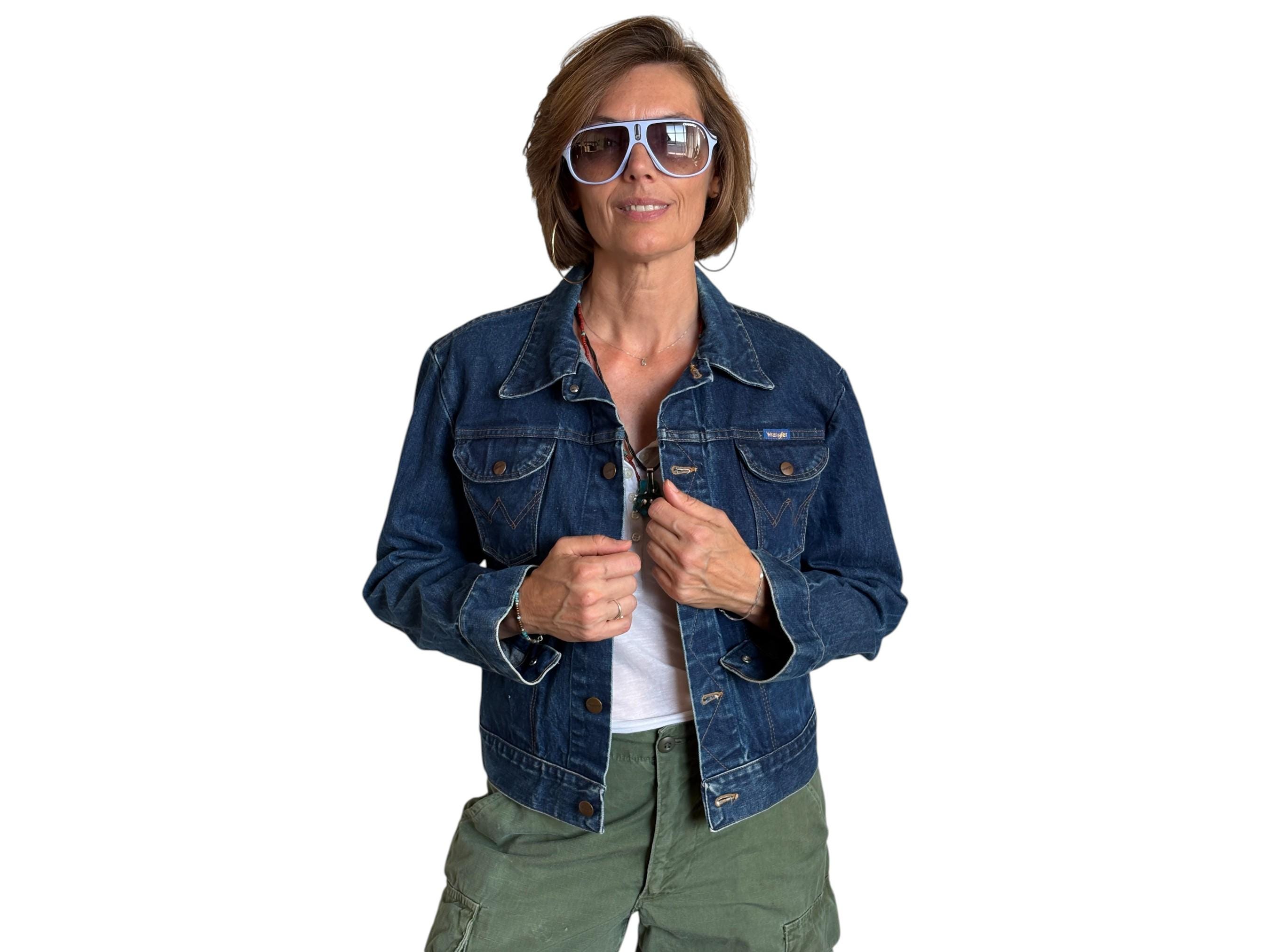 Vintage 90s Wrangler Denim Jacket – 4-pocket Style Made in Malta