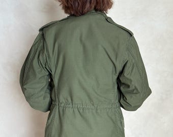 Authentic 1982 US Army M-65 Field Jacket – Vintage Military Issue