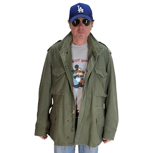 Rare size XL. Authentic US M-65 field jacket Military