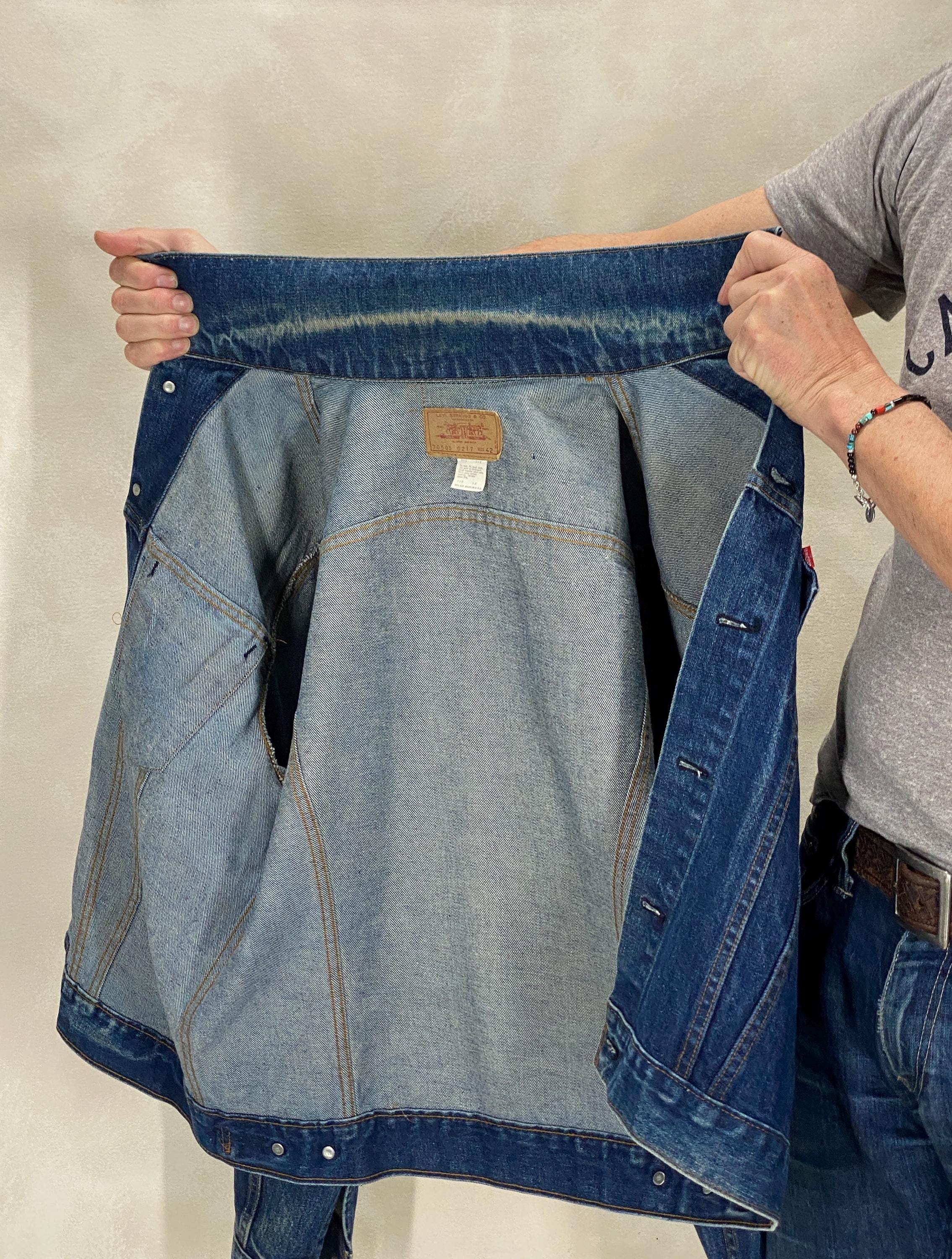 Vintage 70s Levi's 70505 Denim Trucker Jacket - Size 42US, Made in