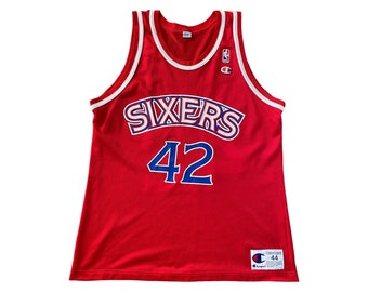 Taglia 44. Maglia NBA Vintage Sixters # 42 Stackhouse degli anni '90 realizzata da Champion