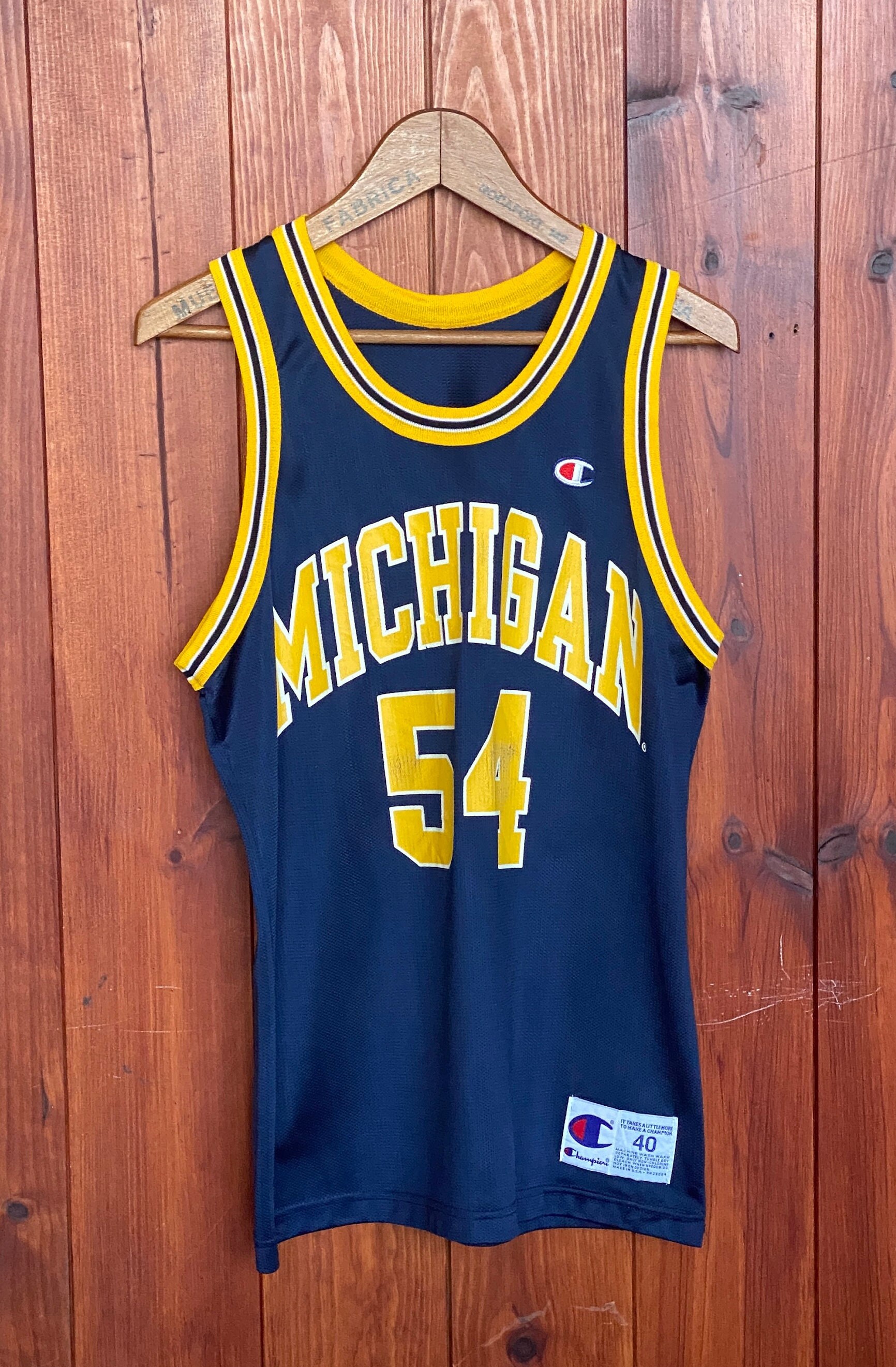 University michigan wolverines basketball jersey 90s large