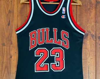 Size 40. Vintage 90s NBA Jordan Jersey Chicago Bulls #23 NBA Size 40. Vintage 90s NBA Jordan Jersey Chicago Bulls #23 NBA