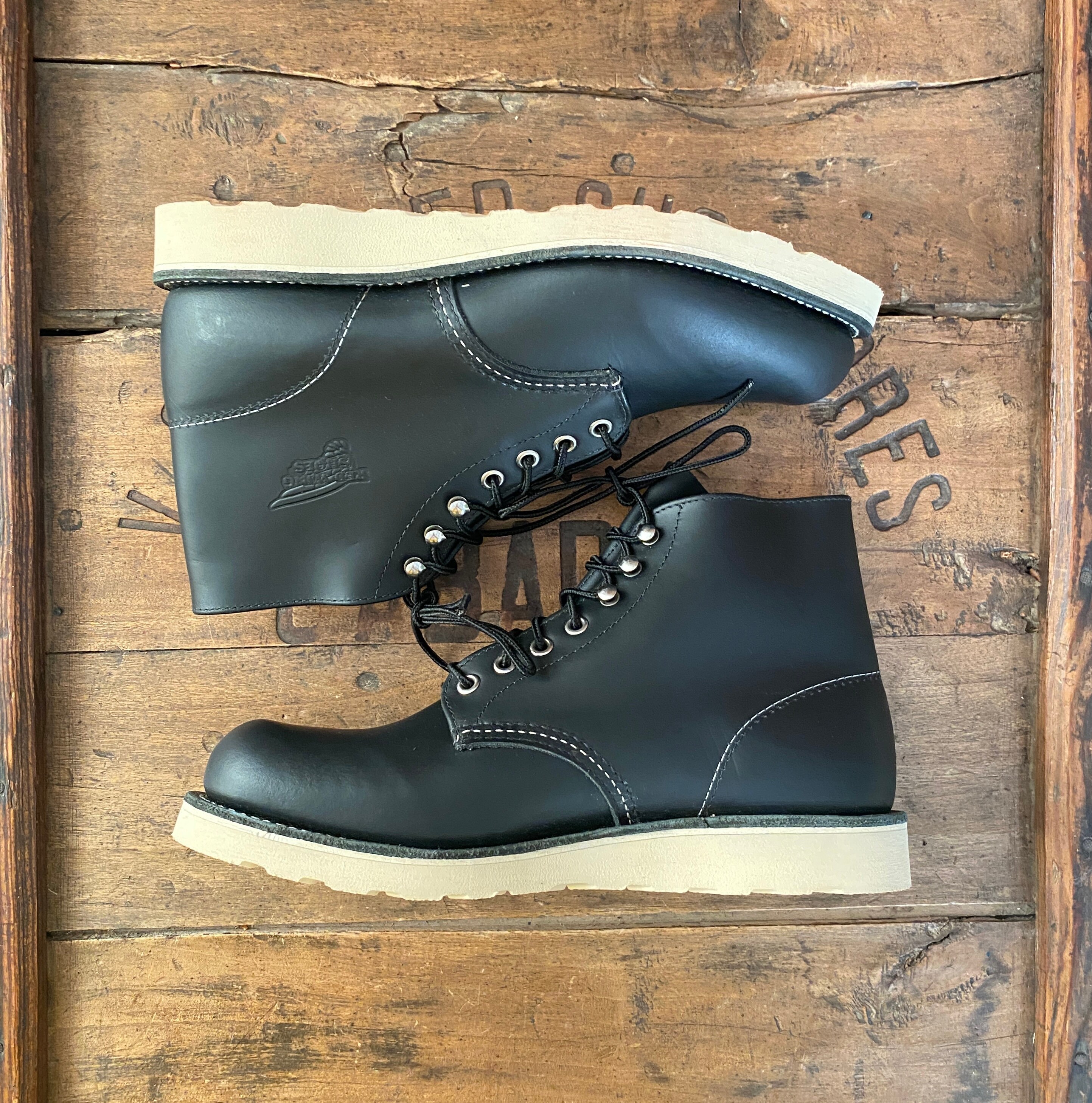 Size 8 D 41 EU R W 8165 6-inch Classic Round Toe Black Leather 