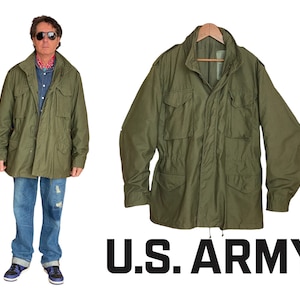 Large Long. Authentic 1985 US Army  Vintage M-65 field jacket Military