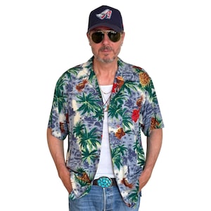 Size Med. Vintage 90s Hawaiian rayon shirt made by Utility