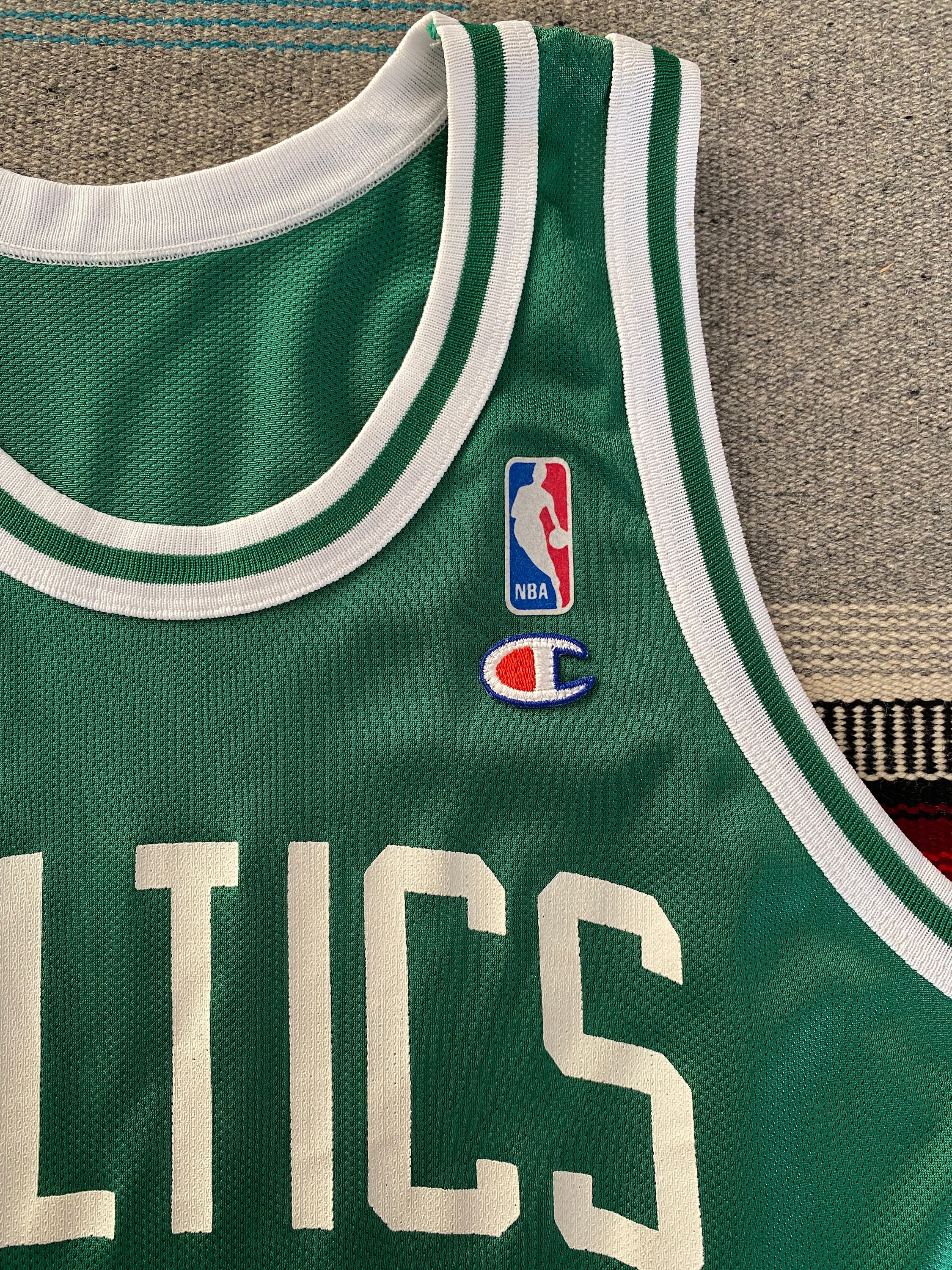 Size 44. #0 Montross Celtics Vintage 90s Jersey NBA Made in